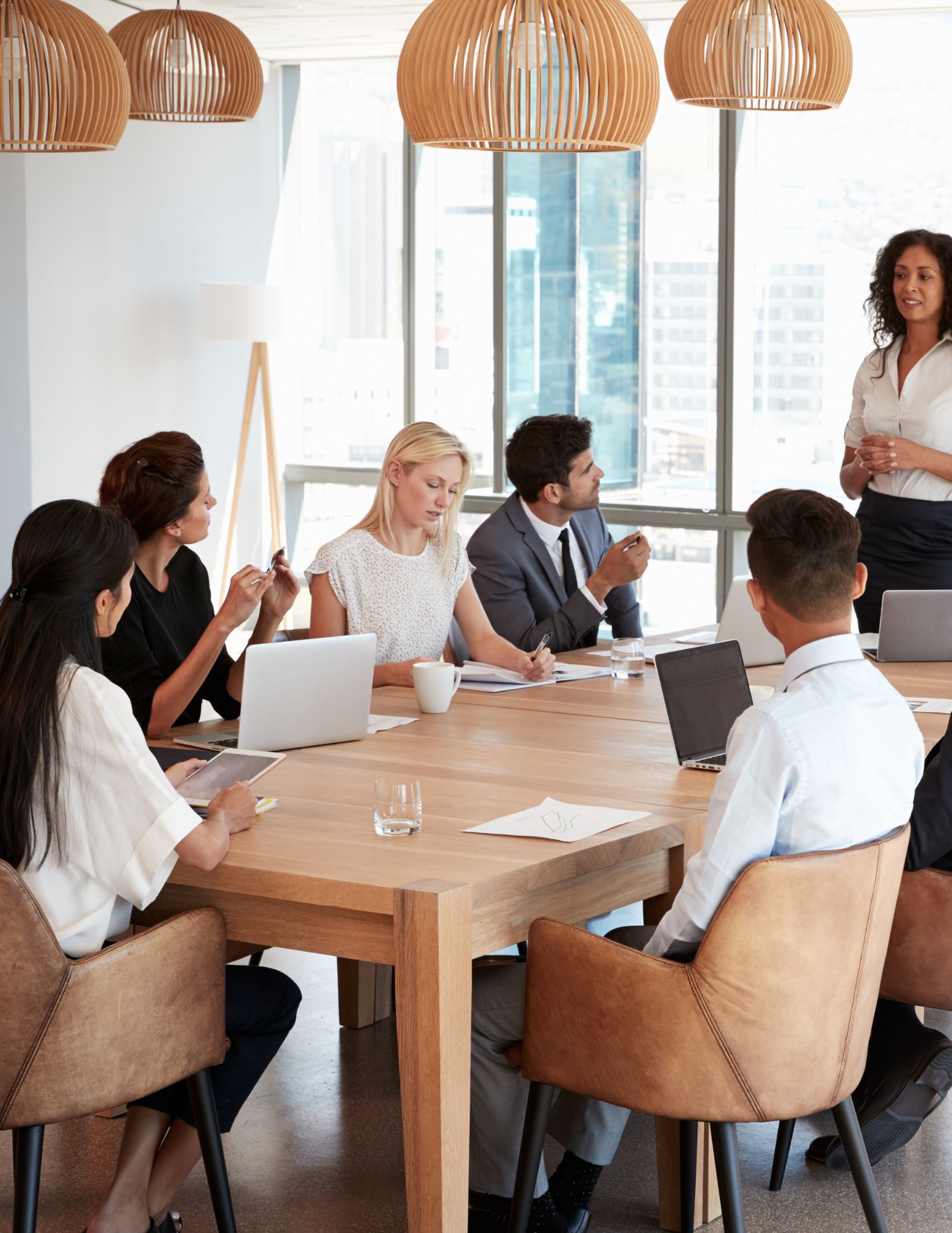 Coach facilitating leadership training